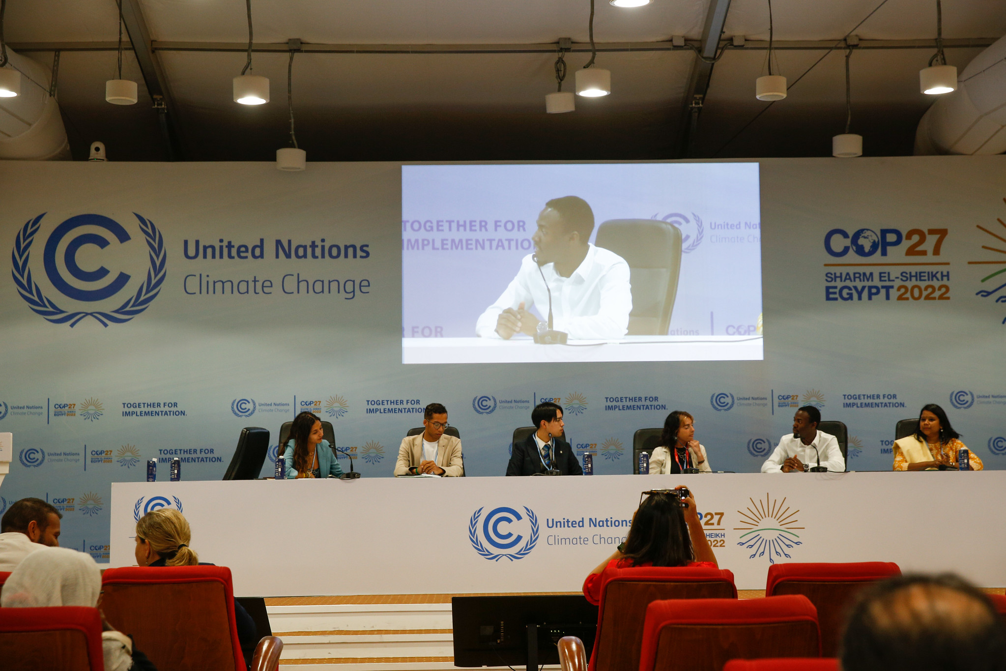 Los países continúan negociaciones del mercado de carbono en la COP27